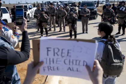 Democrats Press ICE Over Child Detention After Death of Minnesota Boy Liam Ramos