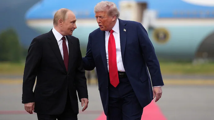 US–Russia Nuclear Weapons Pact Expires, Raising Fears of New Arms Race