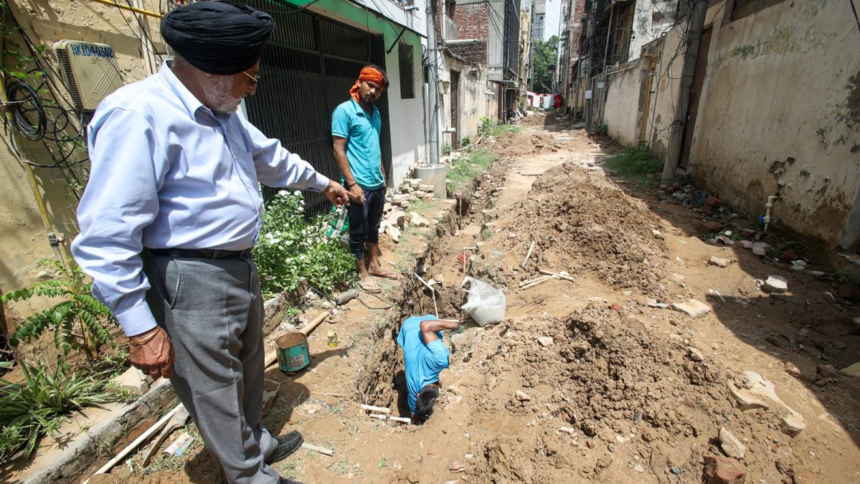 5 Reasons South Delhi’s Elite Colonies Are Receiving ‘Black Like Sewage’ Water